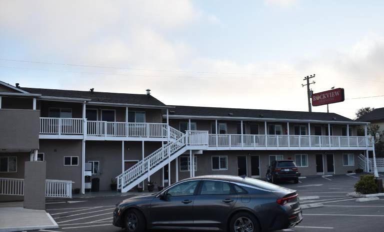 Rockview Inn and Suites in Morro Bay, CA