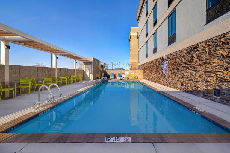 Home2 Suites by Hilton Redding — photo 2