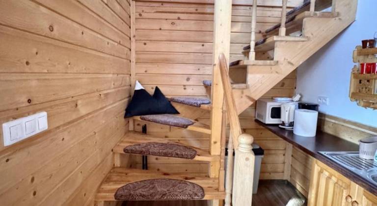 Chalet with barbeque & garden — photo 5
