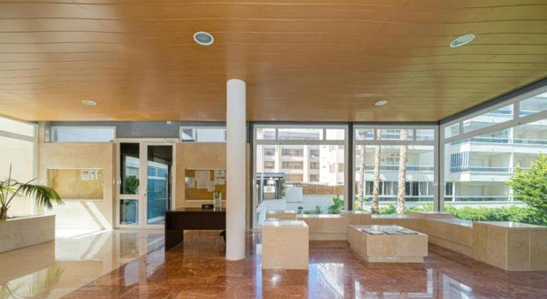 Apartment with pool | Close to the beach | Pets are welcome — photo 4