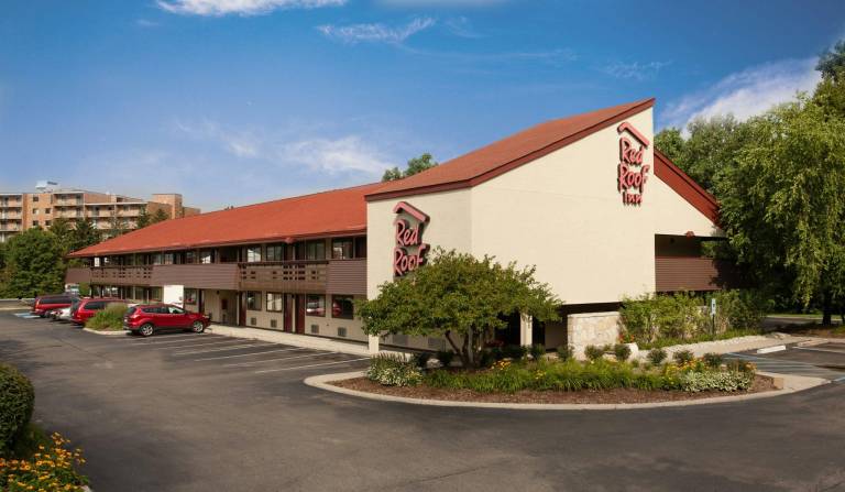 Red Roof Inn Detroit - Dearborn/Greenfield Village — photo 5