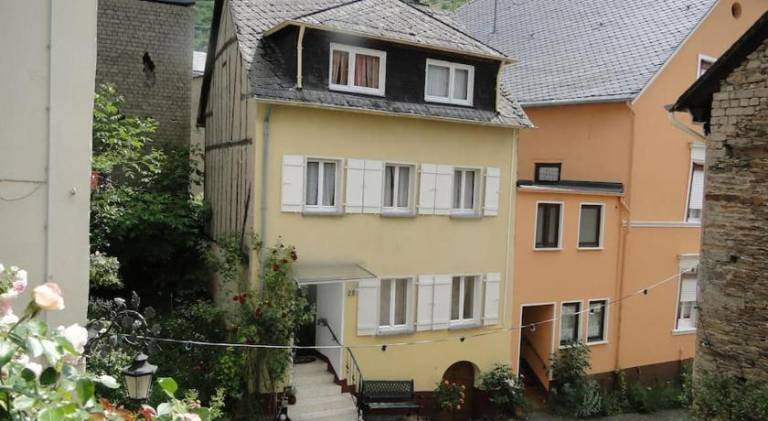 90 m&sup2; Ferienhaus