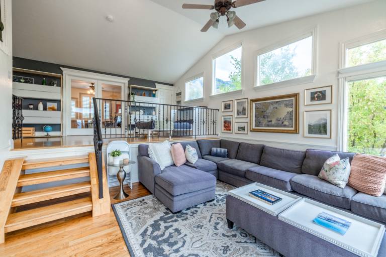 Huge 4,000 Sq Ft Basecamp: Walk to Bell Canyon — photo 3