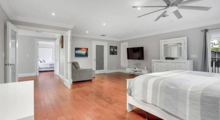 Vacation home with hot tub & pool in Delray Beach, FL