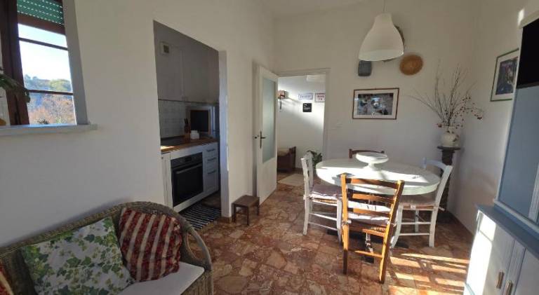 Rental apartment with 3 rooms for 5 persons — photo 3