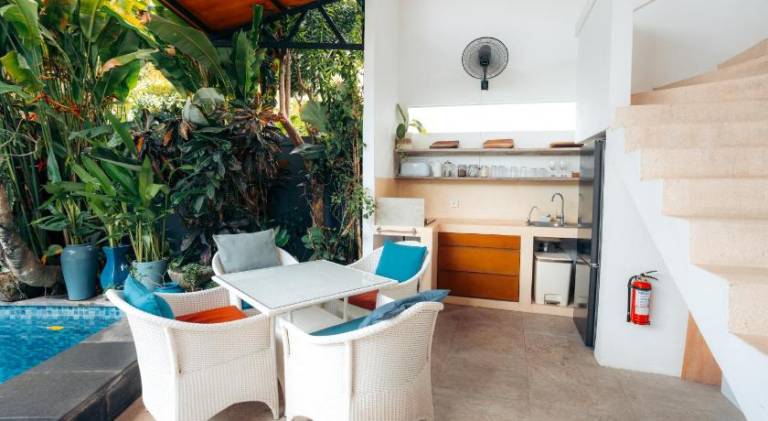 Villa with barbecue, yard & terrace | Suitable for remote work | Pets are welcome — photo 3