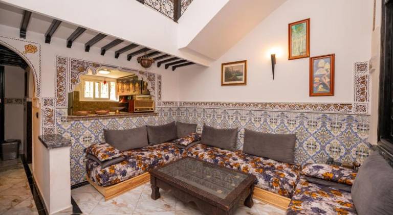 Vacation home with hot tub, pool & terrace | Next to Ben Youssef Madrasa | Pets are welcome — photo 2