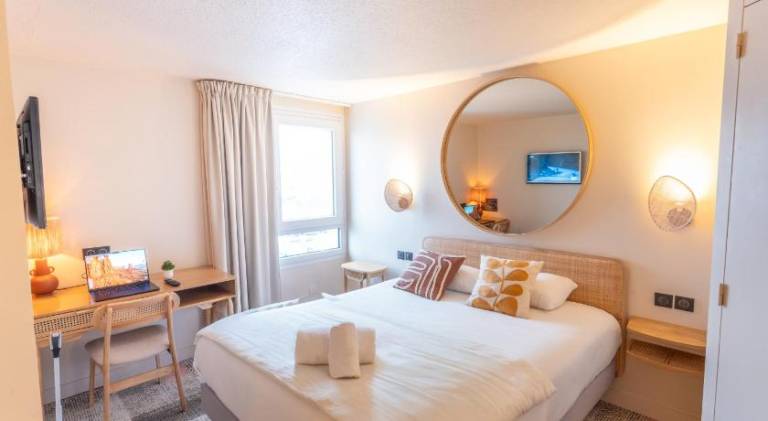 Hotel Bhoma Troyes in La Chapelle-Saint-Luc
