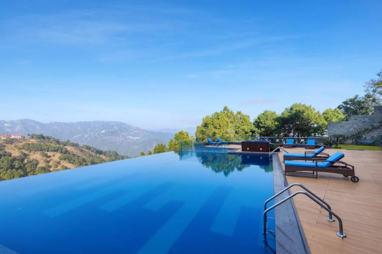 Glenview Resort Kasauli a member of Radisson Individuals