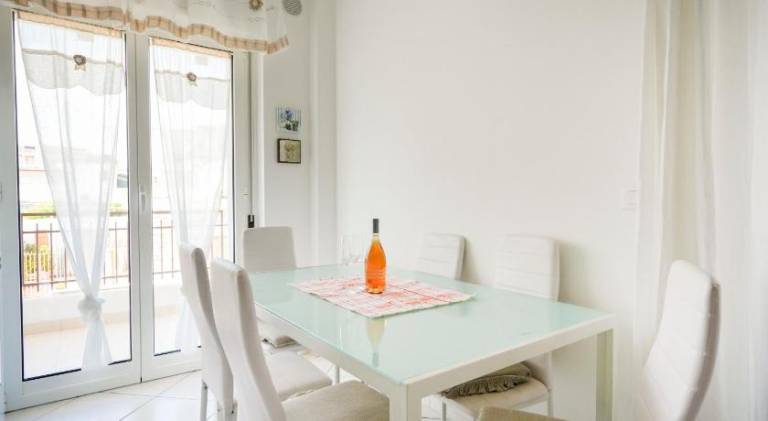 Rental apartment with patio | Good for workation — photo 5