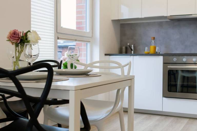 Rental apartment with yard | Near St Mary’s Church — photo 3