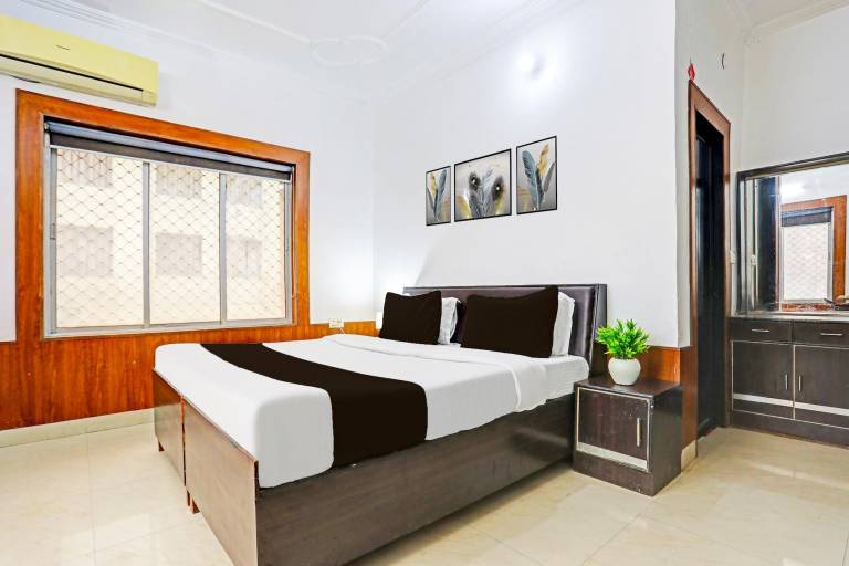 Super Hotel O Tapovan Near Deacon Valley