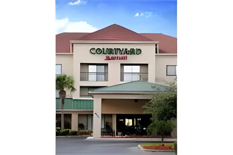 Courtyard by Marriott Sarasota Bradenton Airport in Sarasota, FL