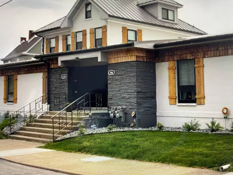 House East Rochester