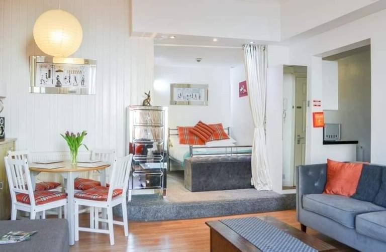 Family-friendly holiday apartment | Beach nearby | Pet-friendly — photo 2