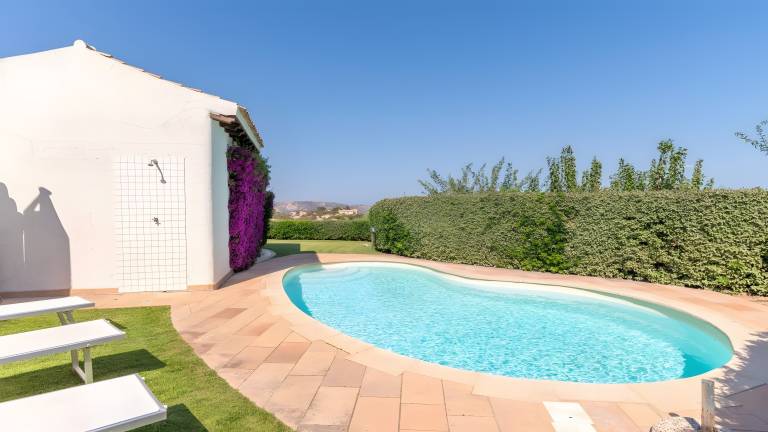 Villa 'Maddalena' with Sea View, Private Pool and Air Conditioning — photo 2
