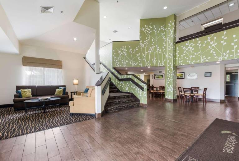 Studio 6 Suites – Knoxville, TN - Downtown — photo 3