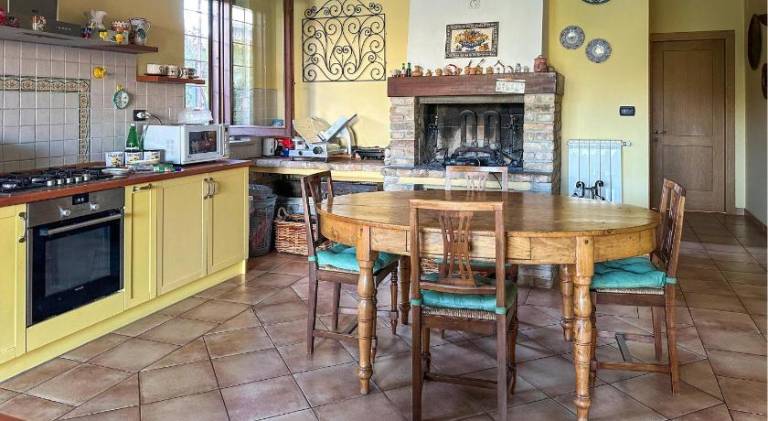 Beautiful house with patio & yard | Pets are welcome — photo 4