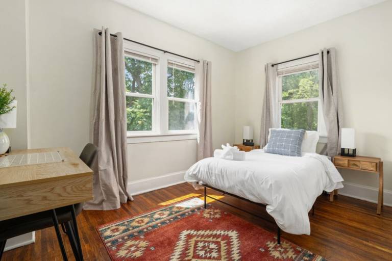 Big rental apartment | Dogs allowed in Franklin, OH