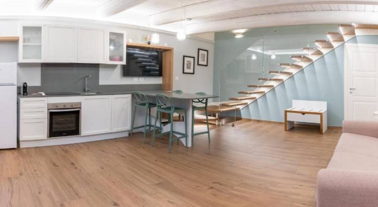 Children-friendly beautiful house with sauna, garden & hot tub | Good for workation | Pet-friendly — photo 3