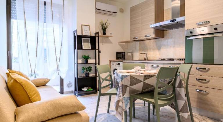 Apartment with 1 room for 5 persons in Alba Adriatica