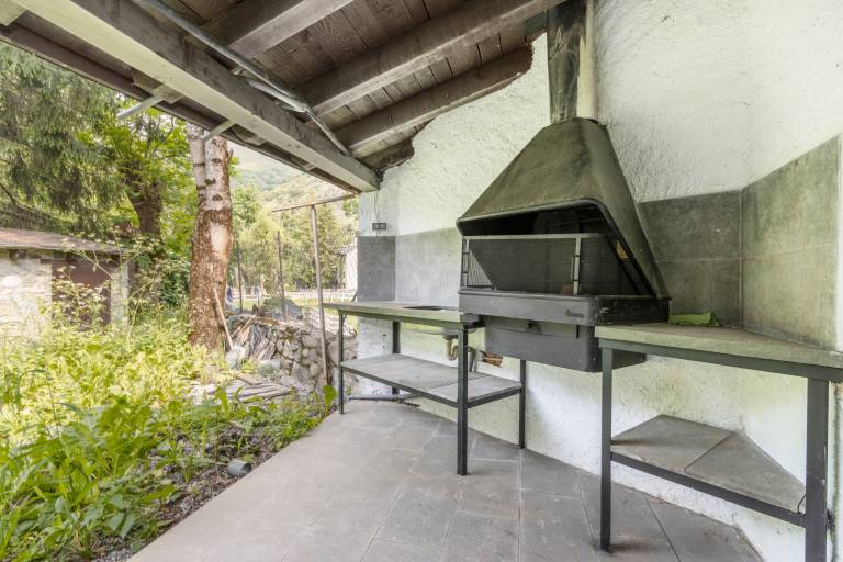 Chalet 'Casa Aranesa En Centro De Arties' with Mountain View, Private Garden and Wi-Fi — photo 2