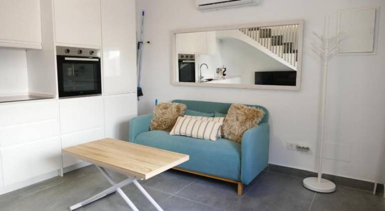 Rental apartment with 2 rooms for 4 persons — photo 2