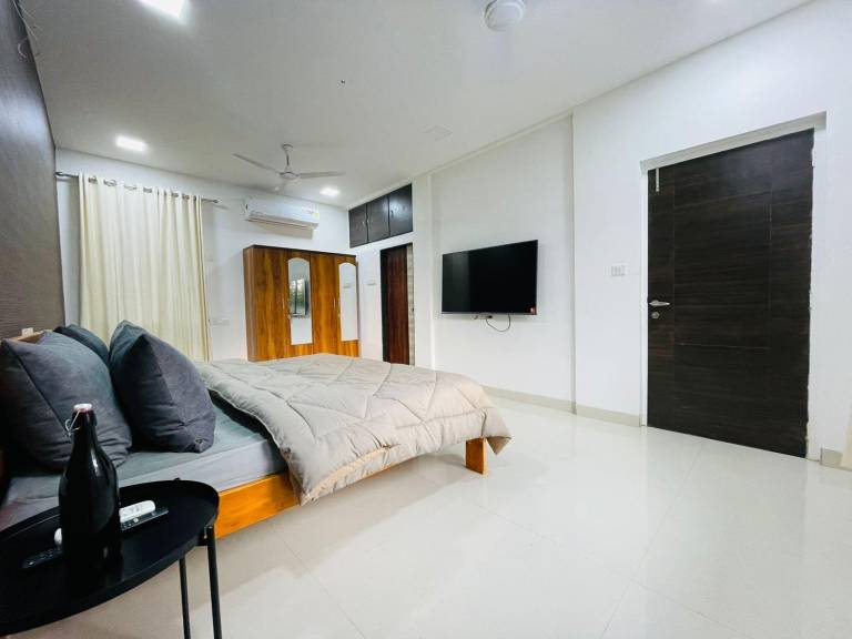 Bed and breakfast  Navpada