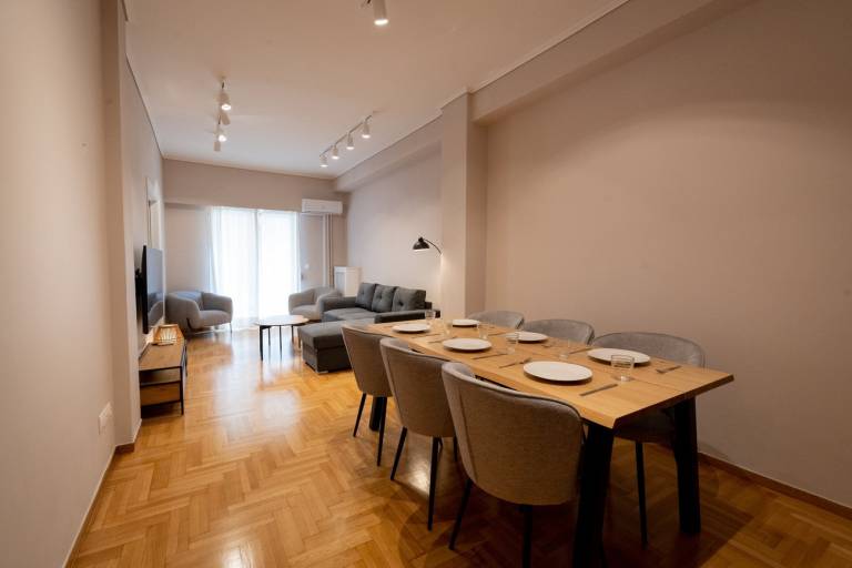 LIV Paradise Retreat in Athens