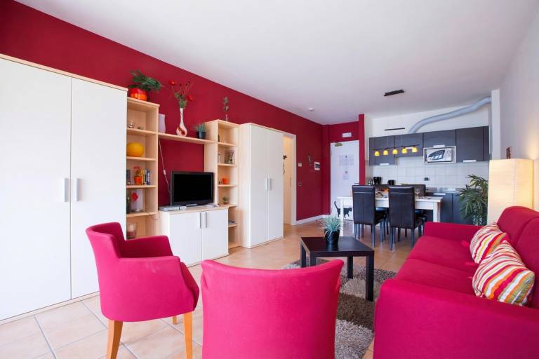 Family-oriented nice holiday apartment with terrace | Mountain view | Beach nearby | Dogs allowed — photo 5
