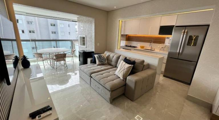 Nice vacation home with pool | Beach nearby | Good for workation | Dogs allowed in Bertioga
