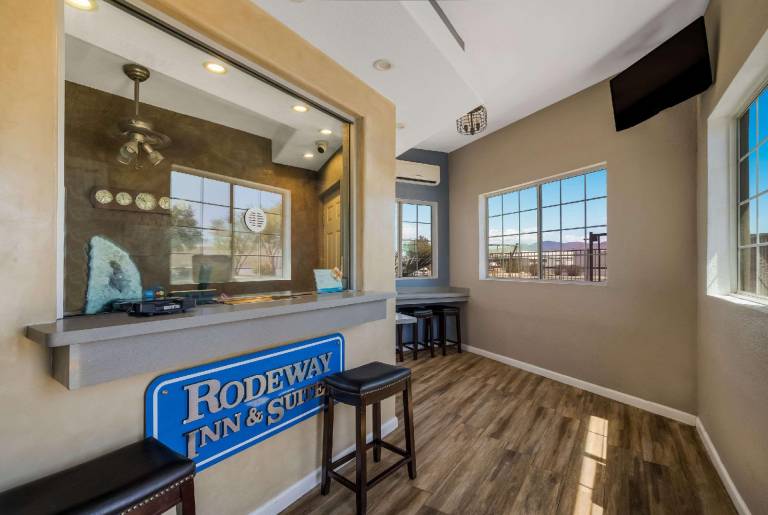 Rodeway Inn near Coachella — photo 3