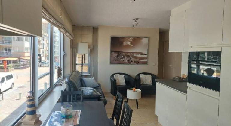 Holiday apartment with 2 rooms for 4 persons in Nieuwpoort
