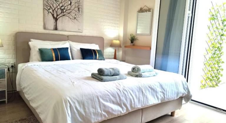 Nice holiday apartment with barbecue, garden & terrace | Close to the beach | Suitable for remote work | Dogs allowed in Delphi