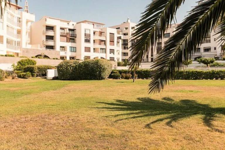 Apartment with pool & patio | Beach nearby | Pets allowed — photo 2