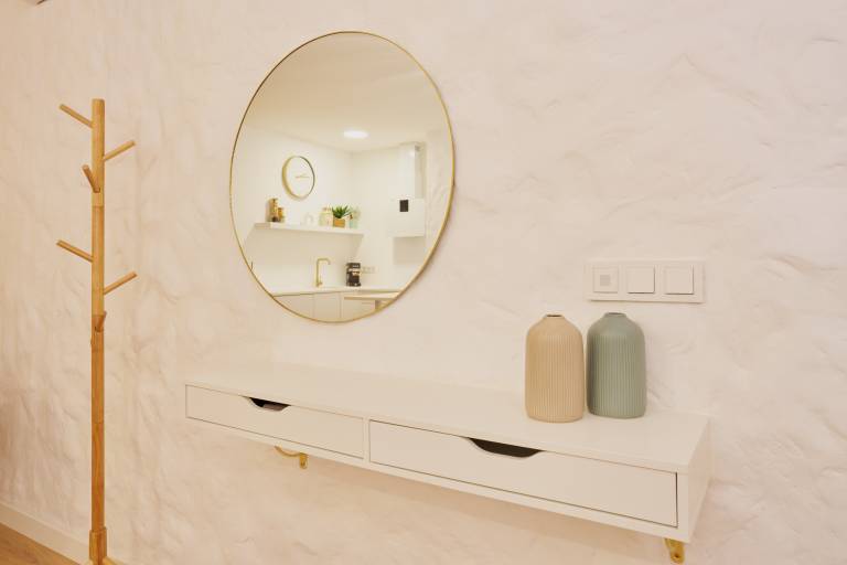 Family-friendly apartment with fast internet | City view | Suitable for remote work | Pets are welcome — photo 4