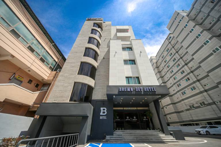 Brown dot hotel Pohang Jukdo