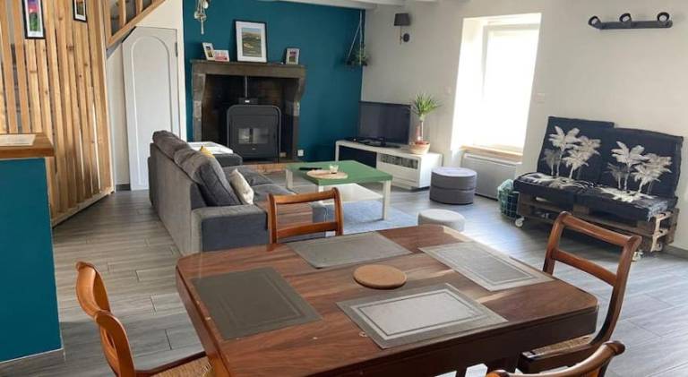 House with 3 rooms for 7 persons in Gerzat