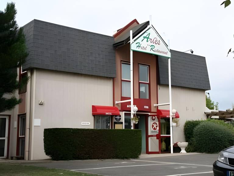 The Originals Access, Hôtel Ariès, Argentan in Argentan
