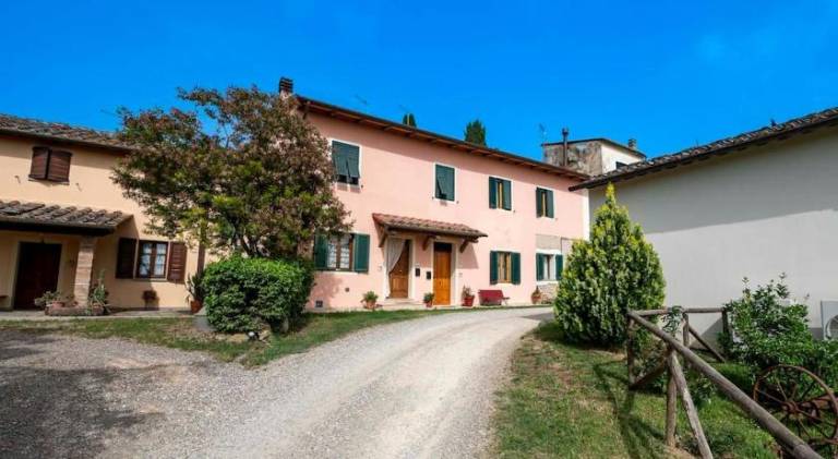 Pleasant rental apartment | Pets are welcome in Certaldo