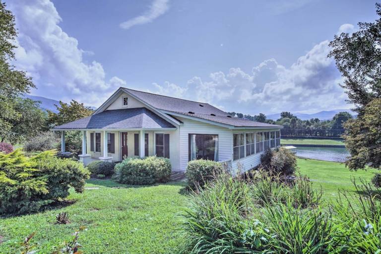 Cabin Hayesville