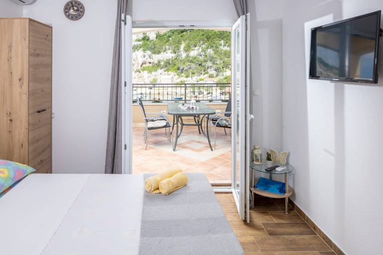 Apartments Serzane — photo 4
