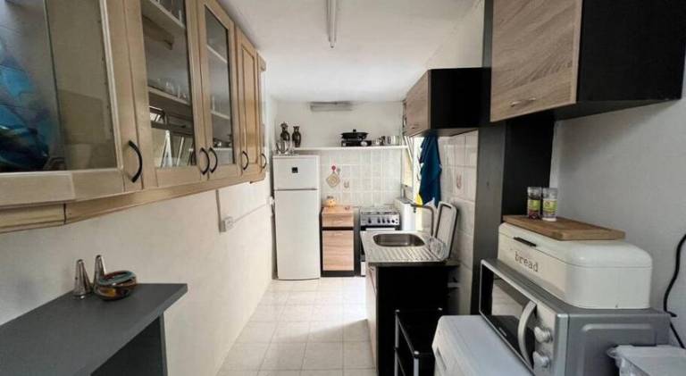 Rental apartment with patio & yard | Dogs allowed — photo 5