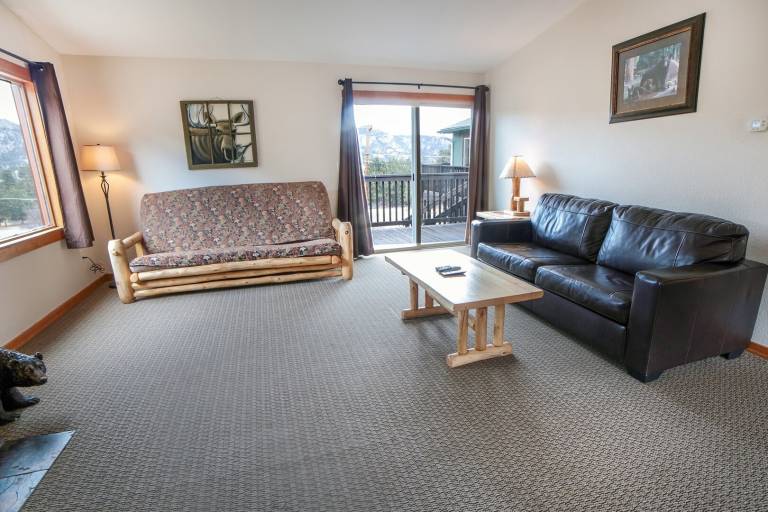 Cabin with private pool & patio — photo 3