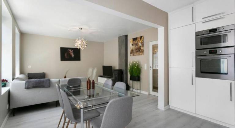 Holiday apartment with 1 room for 6 persons in Ålesund