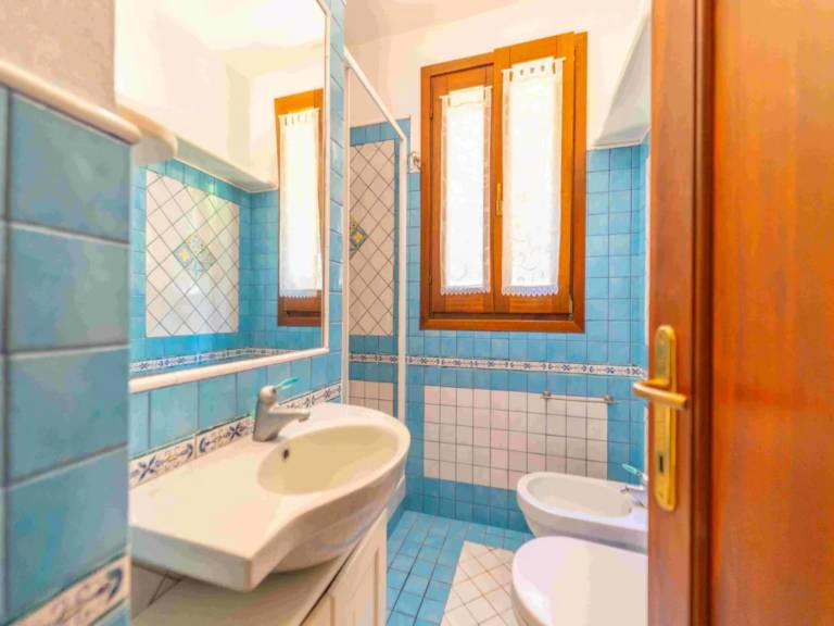 Exclusive retreat just a few meters from the sea — photo 4