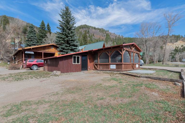 Cabin  Red River