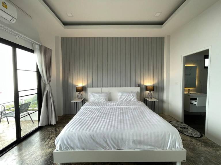 Above the clouds - Luxurious & Comfy Oasis Views — photo 2