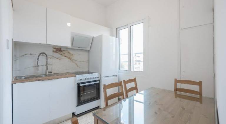 Stylish Luxury Apartment near Acropolis at Syngrou-Fix metro station — photo 2