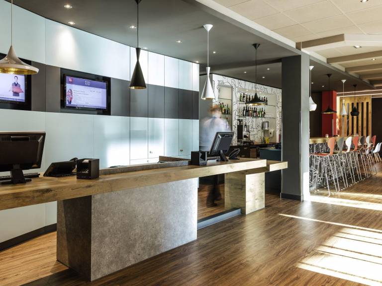 Ibis Winterthur City Hotel — photo 3